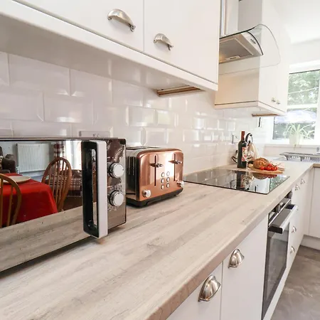 1a Police House * Whitby